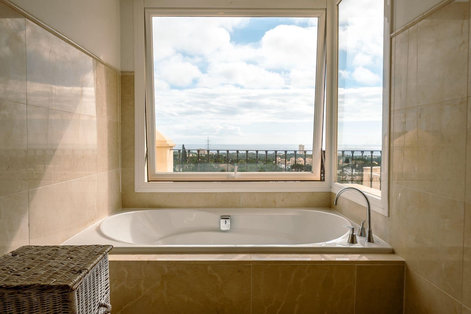 3 bedroom Semi-detached Villa for sale in Elviria - € 1,800,000 (Ref: 9488571)