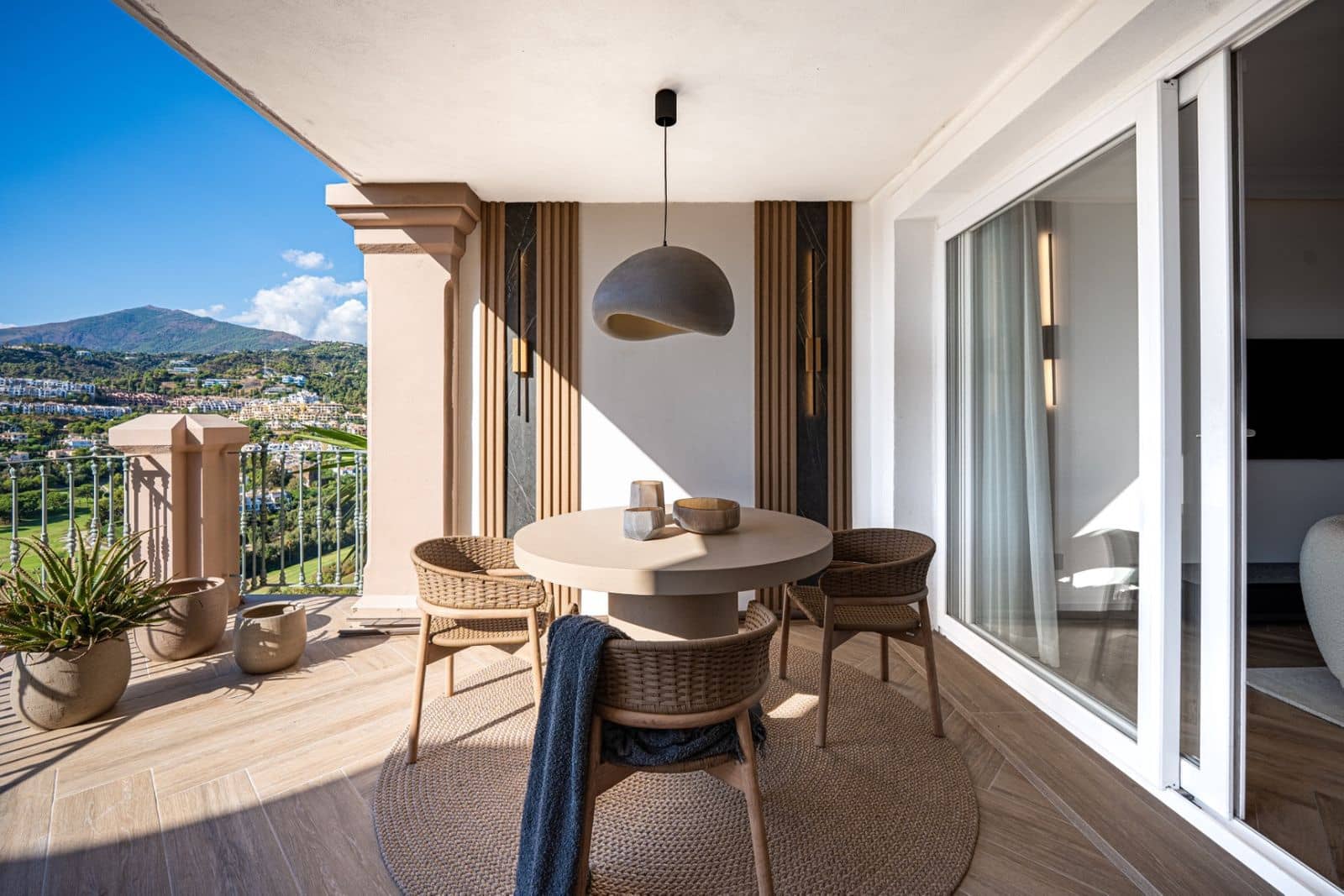 Casa de 3 habitaciones en Monte Halcones en venta - 1.495.000 € (Ref: 9547388)