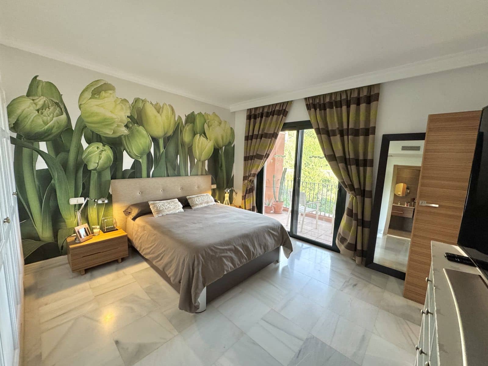 3 sovrum Takvåning till salu i Monte Halcones - 980 000 € (Ref: 9567865)