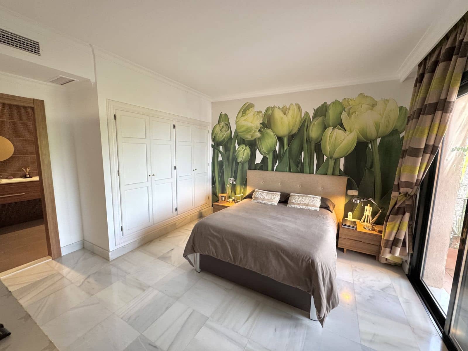 3 sovrum Takvåning till salu i Monte Halcones - 980 000 € (Ref: 9567865)