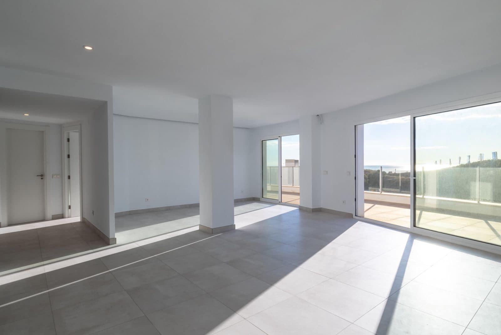 4 camera da letto Attico in vendita in Los Monteros - 800.000 € (Rif: 9575443)