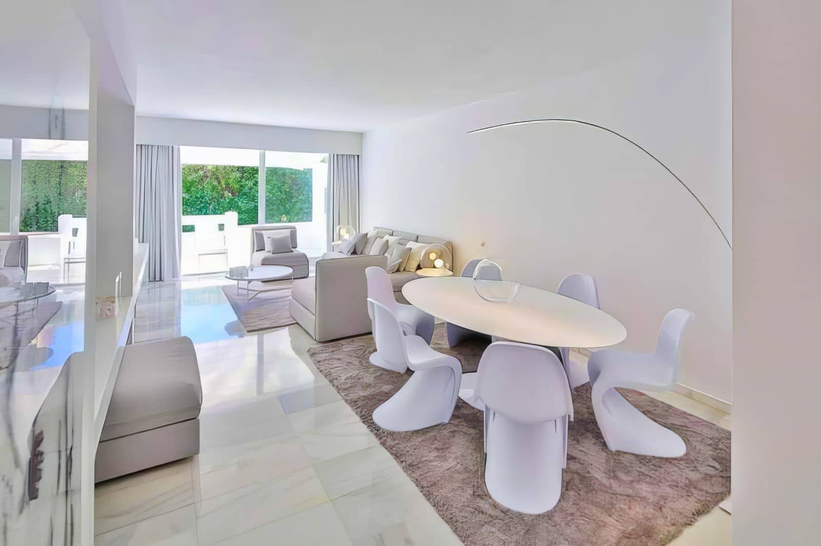 2 quarto Apartamento para venda em Puerto Banus - 935 000 € (Ref: 9575449)