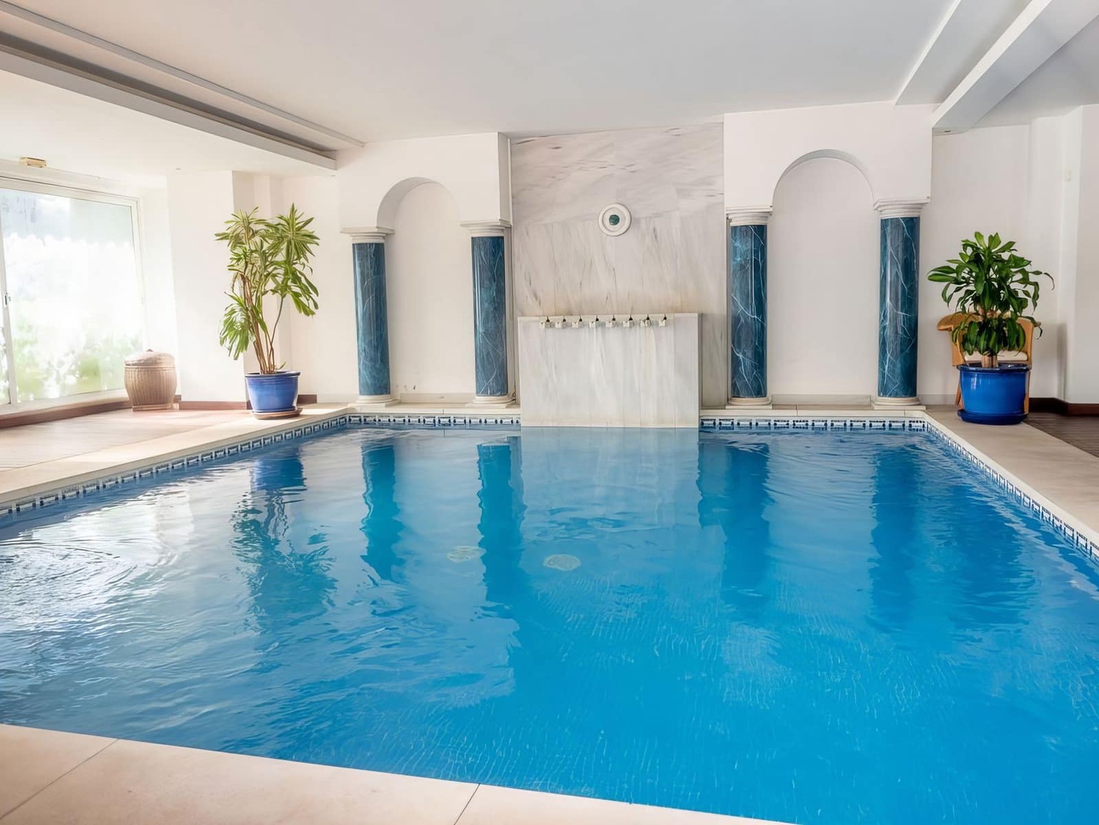 2 quarto Apartamento para venda em Puerto Banus - 935 000 € (Ref: 9575449)