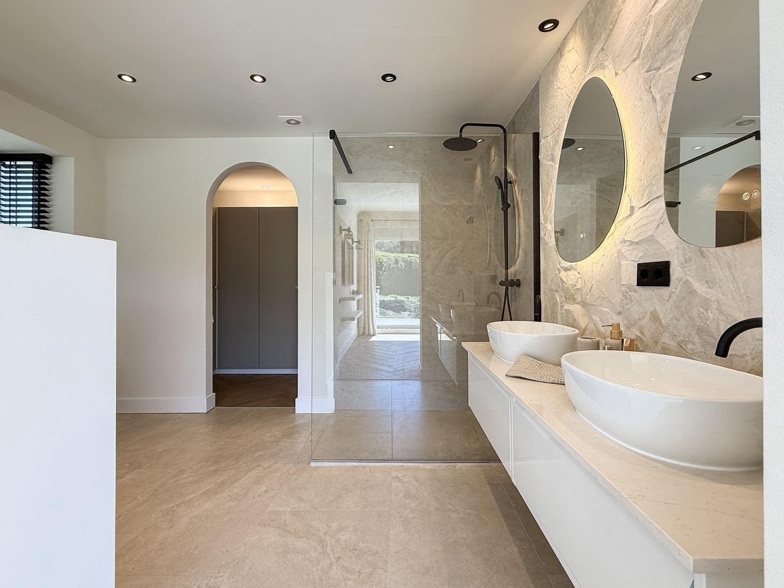 3 makuuhuone Huvila myytävänä paikassa La Cala Golf mukana uima-altaan 
autotalli - 1 095 000 € (Ref: 9575450)