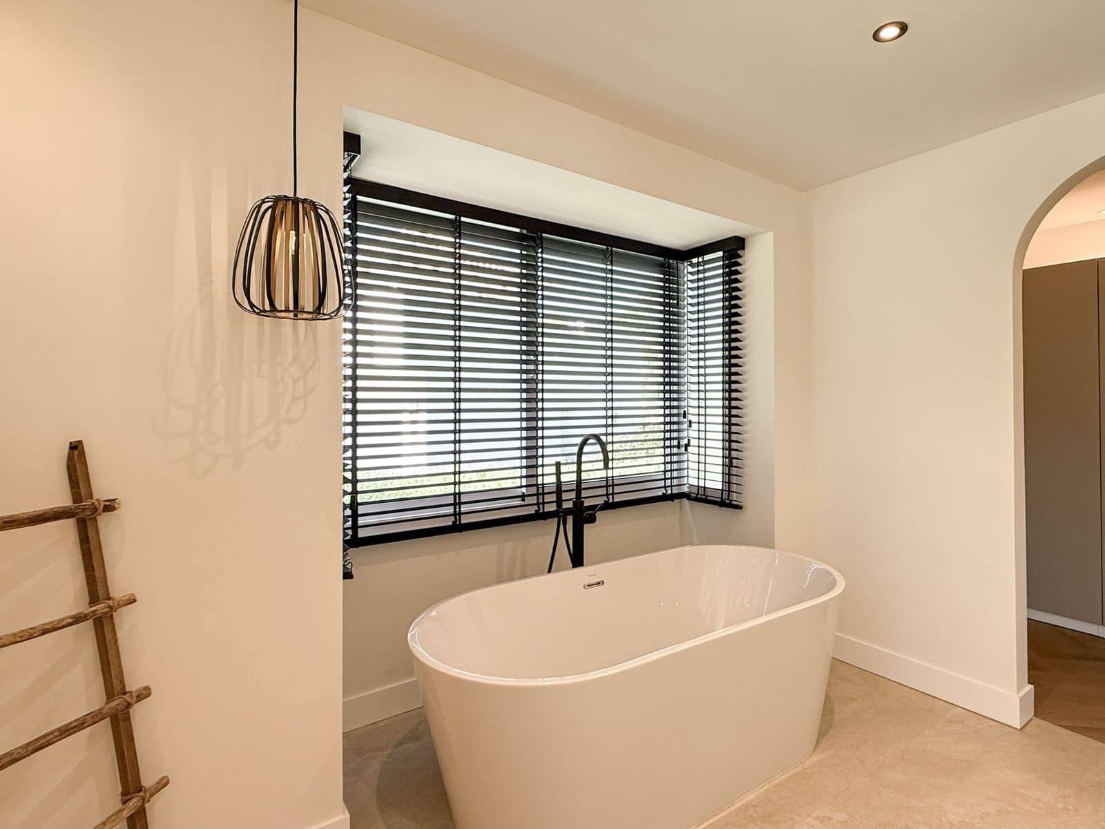 3 makuuhuone Huvila myytävänä paikassa La Cala Golf mukana uima-altaan 
autotalli - 1 095 000 € (Ref: 9575450)