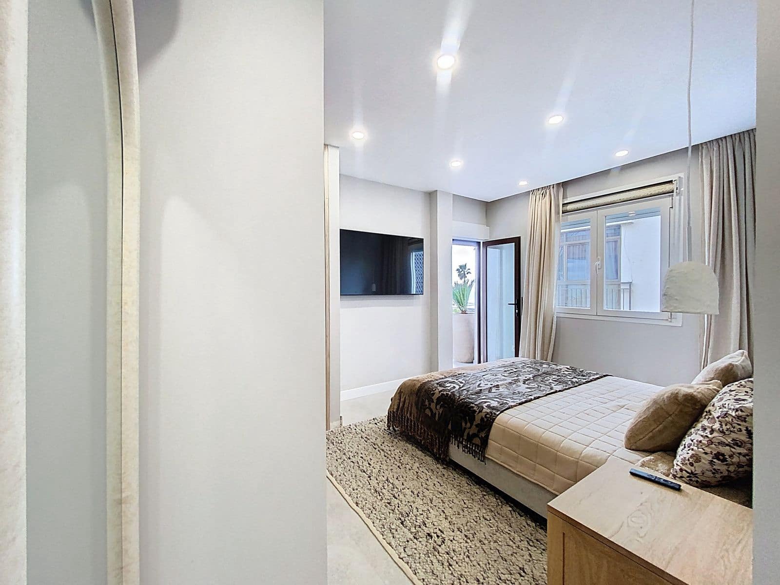 2 sypialnia Apartament na sprzedaż w Estepona - 895 000 € (Ref: 9610650)