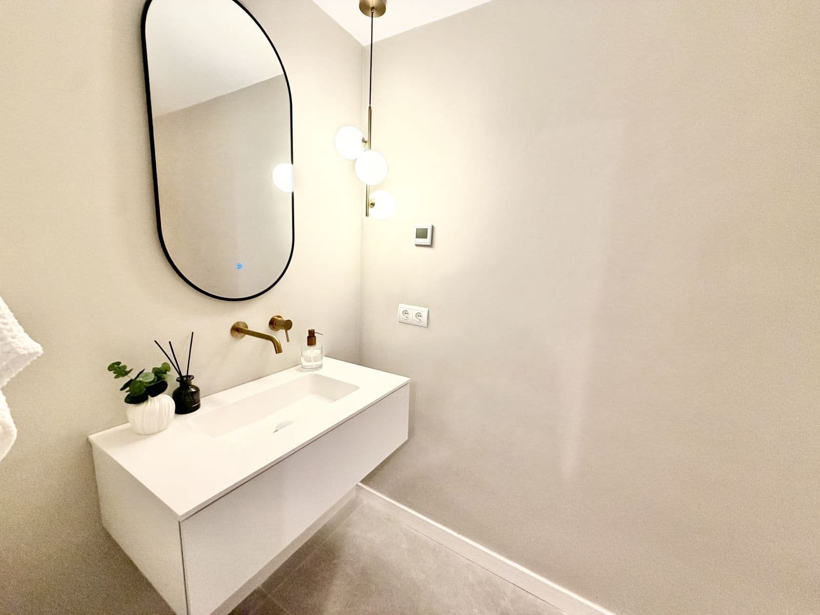 Apartamento de 3 habitaciones en La Quinta en venta - 899.000 € (Ref: 9703341)