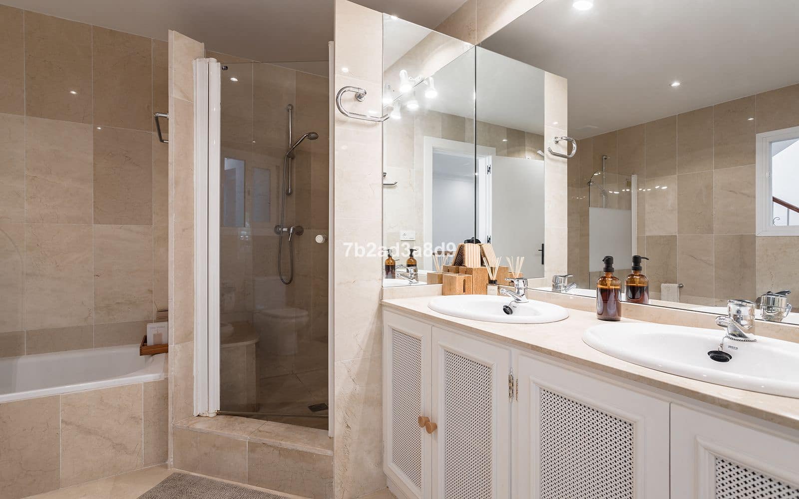 4 slaapkamer Huis te koop in La Quinta met garage - € 875.000 (Ref: 9703343)