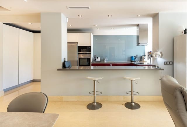 3 soveværelse Lejlighed til salg i Benahavís - € 780.000 (Ref: 9727685)