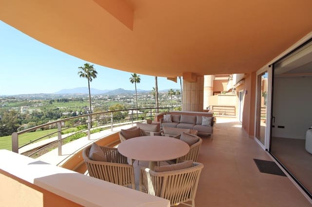 3 sypialnia Apartament na sprzedaż w Nueva Andalucia, Marbella - 1 650 000 € (Ref: 9727686)