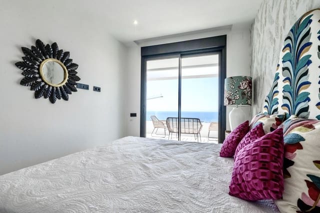2 quarto Apartamento para venda em Los Monteros, Marbella - 600 000 € (Ref: 9812938)