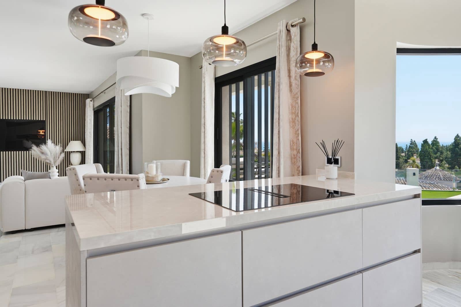 4 bedroom Villa for sale in El Chaparral with pool - € 1,599,000 (Ref: 9993734)
