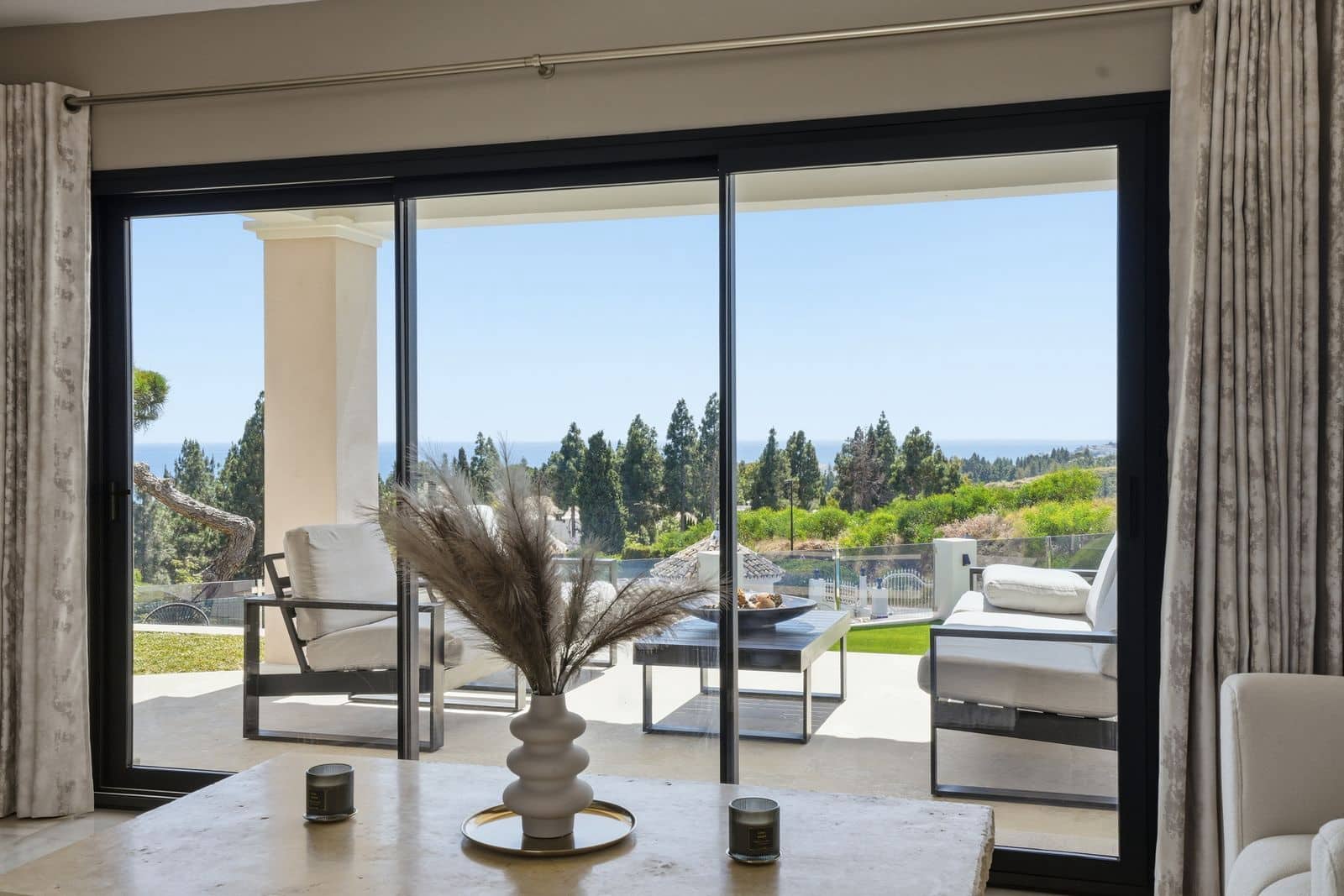 4 bedroom Villa for sale in El Chaparral with pool - € 1,599,000 (Ref: 9993734)