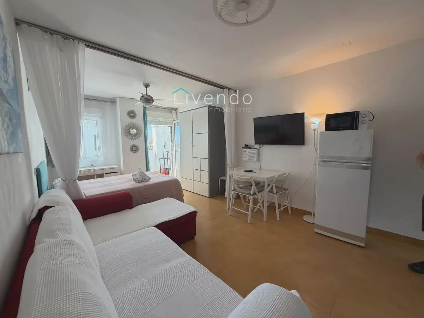 Piso de 1 habitación en Zahara de los Atunes en venta con piscina - 277.000 € (Ref: 10159905)