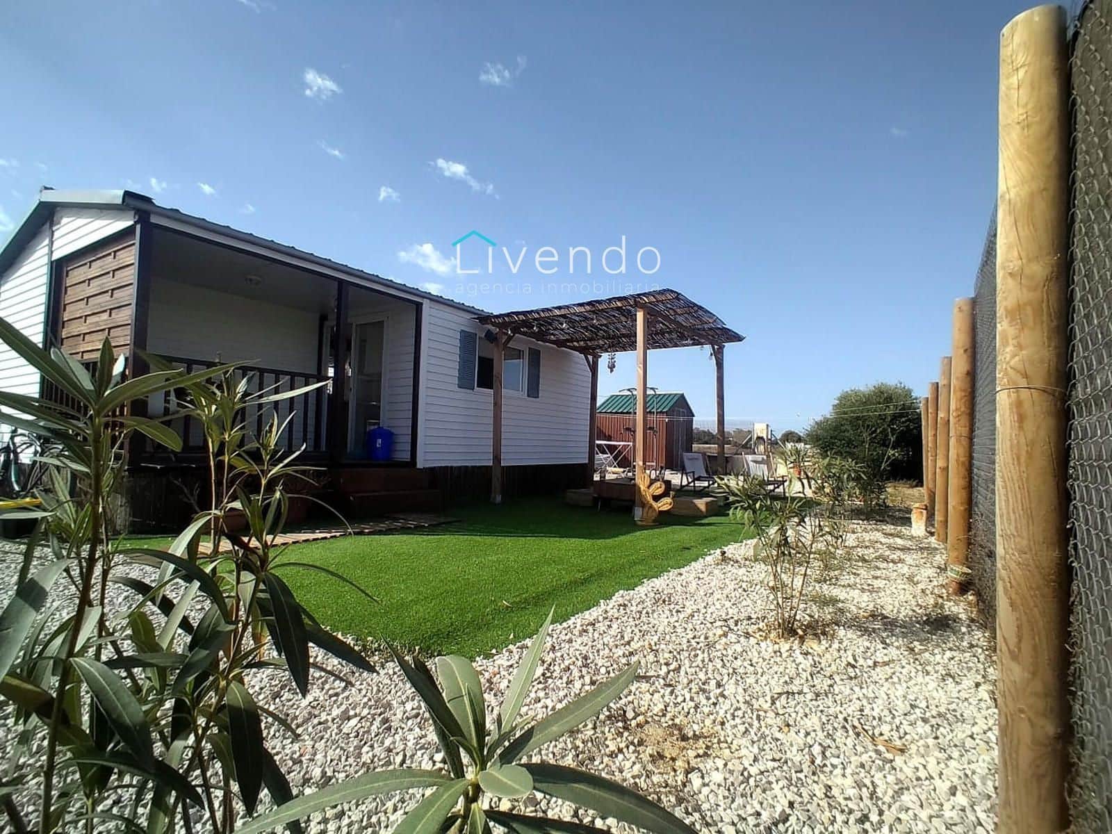 Bungalow for sale in Vejer de la Frontera - € 295,000 (Ref: 9537717)