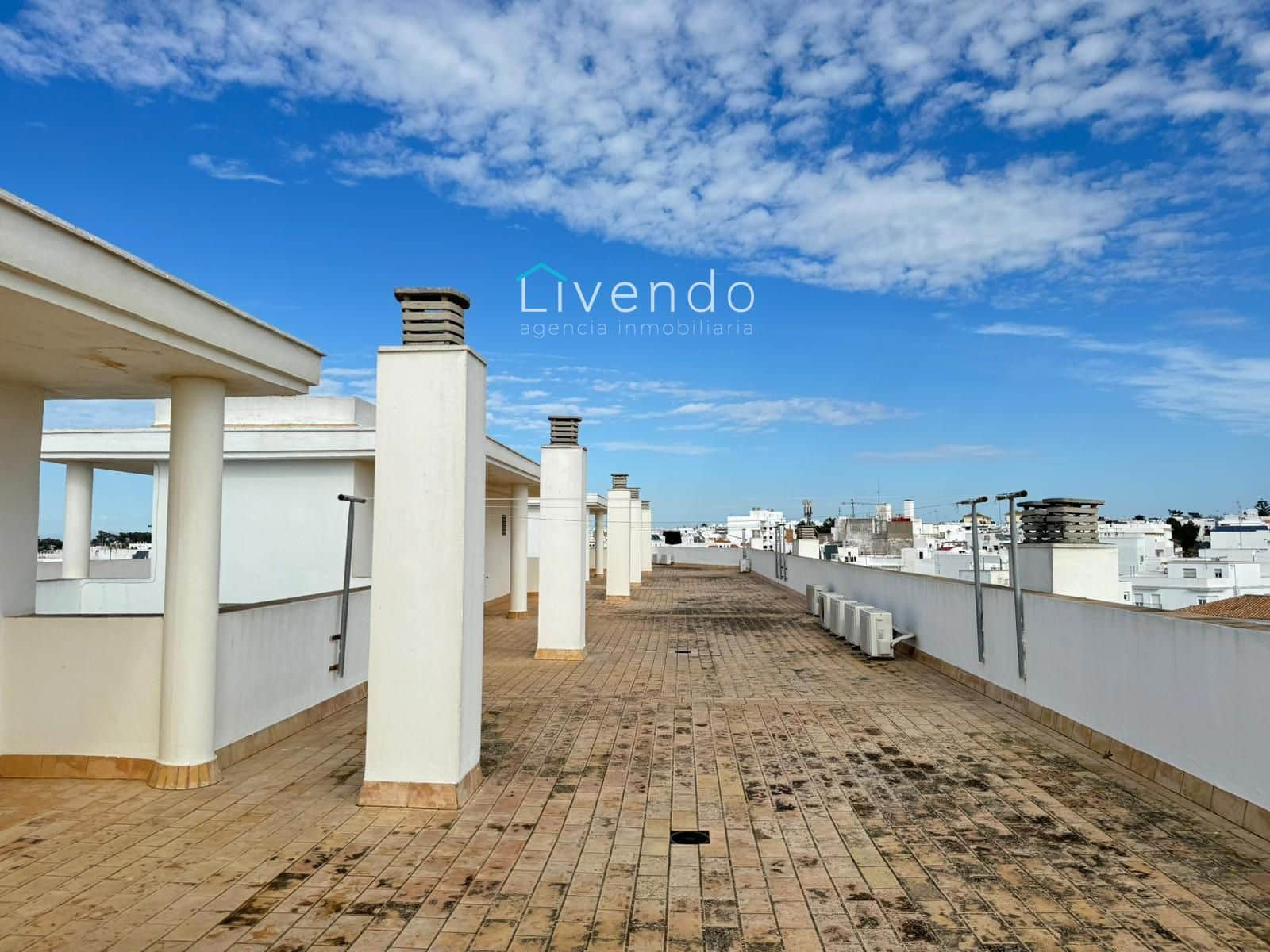 2 sypialnia Penthouse na sprzedaż w Conil de la Frontera - 350 000 € (Ref: 9537719)