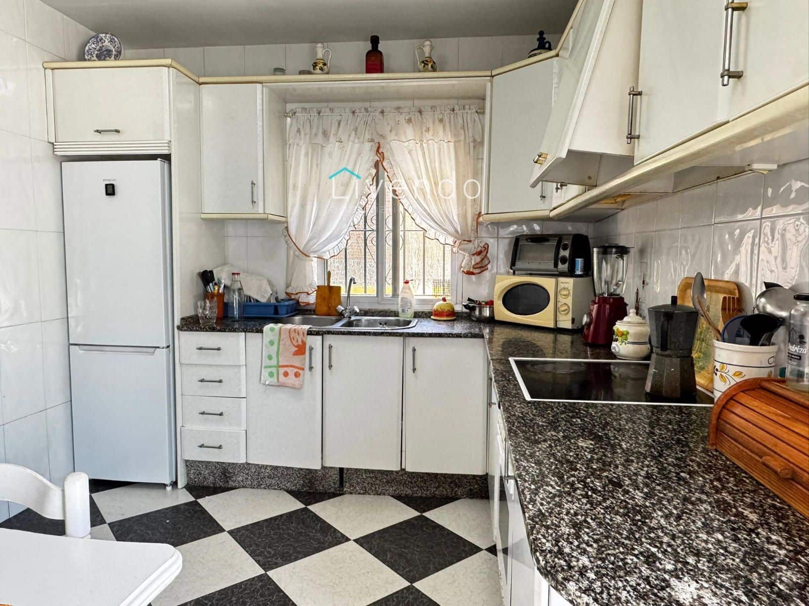 4 Zimmer Villa zu verkaufen in El Puerto de Santa Maria - 260.000 € (Ref: 9537722)