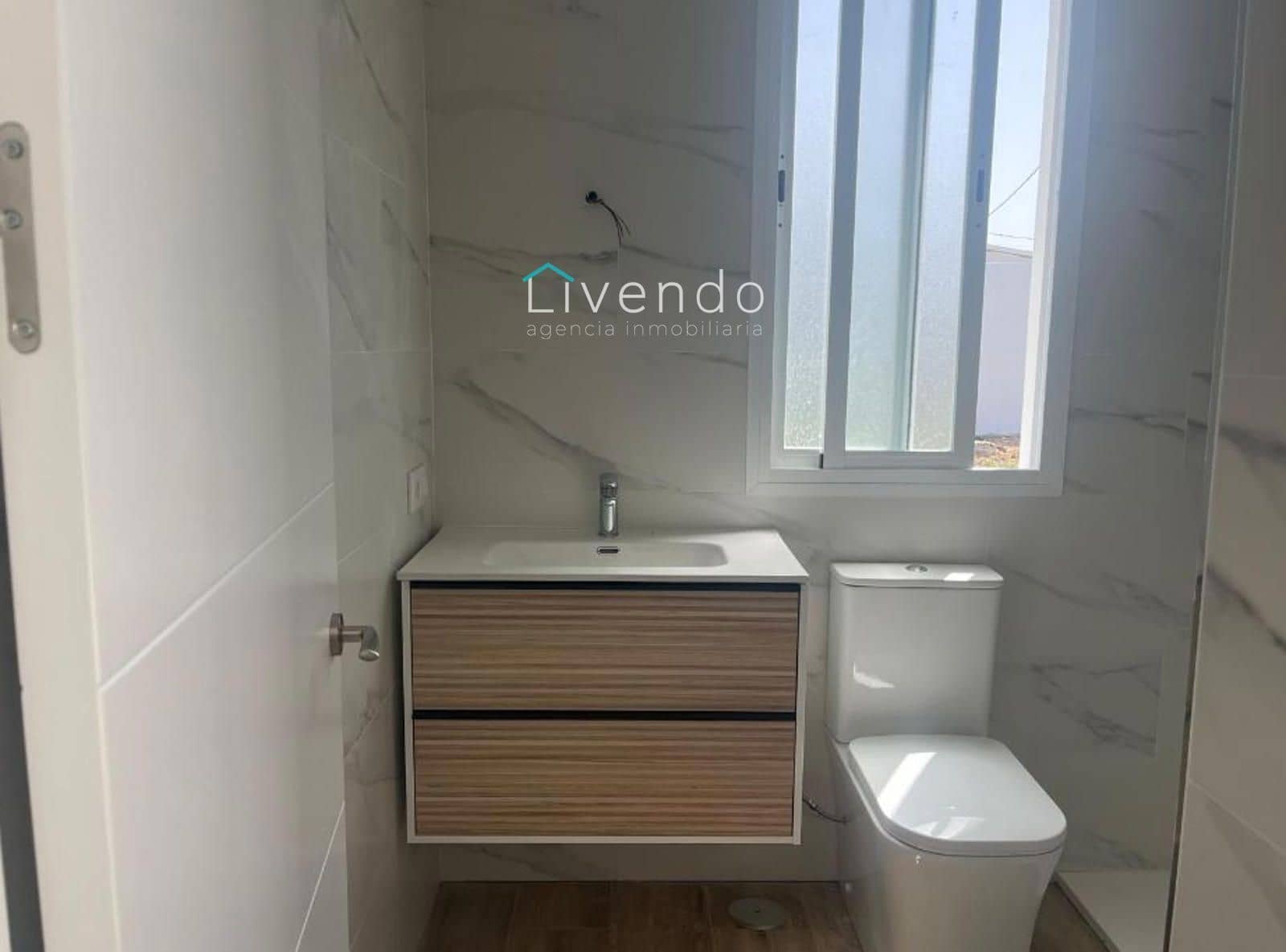 3 sypialnia Finka/Dom wiejski na sprzedaż w Conil de la Frontera z basenem - 600 000 € (Ref: 9537724)