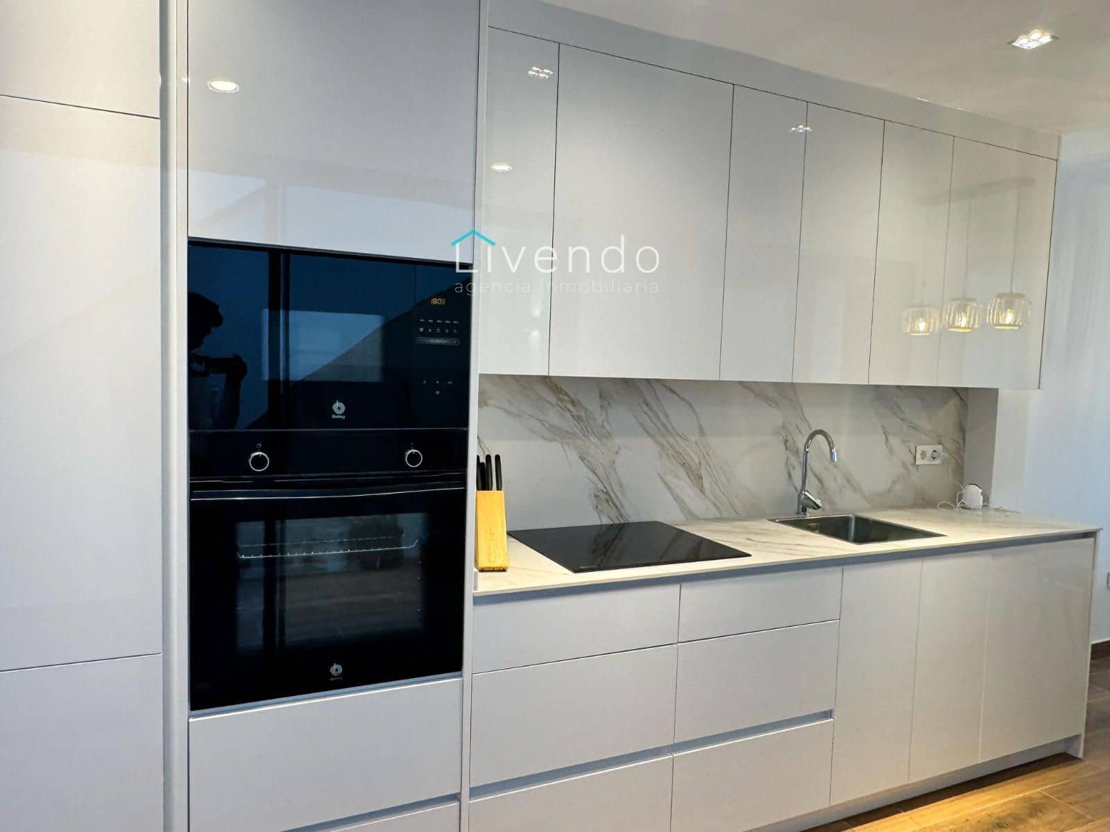 4 soveværelse Byhus til salg i Conil de la Frontera - € 495.000 (Ref: 9537725)