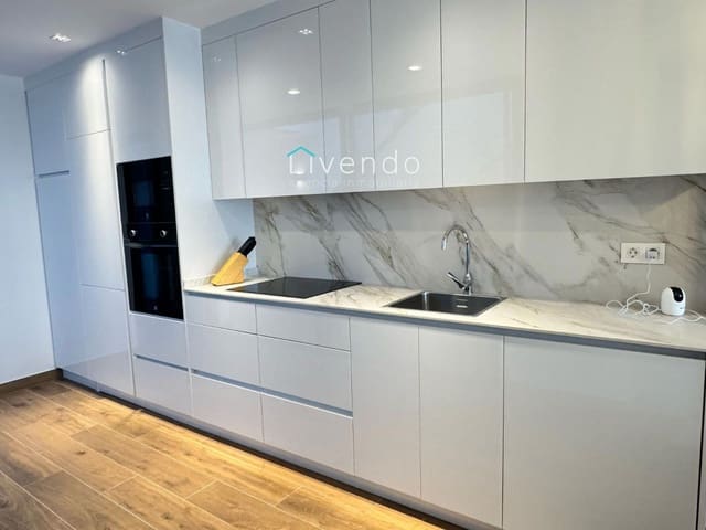 4 soveværelse Byhus til salg i Conil de la Frontera - € 495.000 (Ref: 9537725)