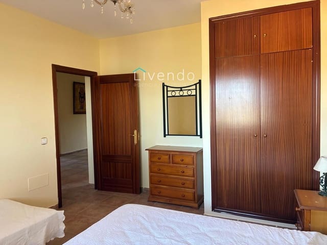 5 soveværelse Villa til salg i Conil de la Frontera - € 367.999 (Ref: 9537726)