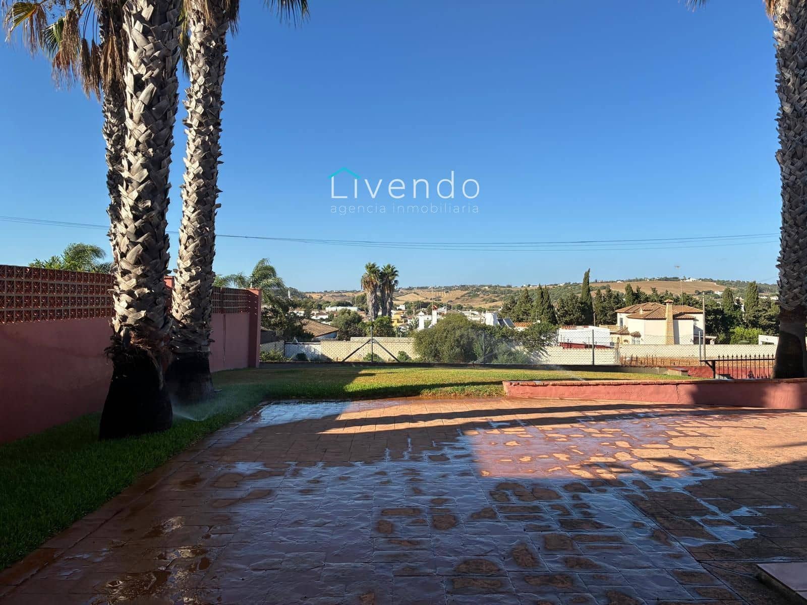 5 soveværelse Villa til salg i Conil de la Frontera - € 367.999 (Ref: 9537726)