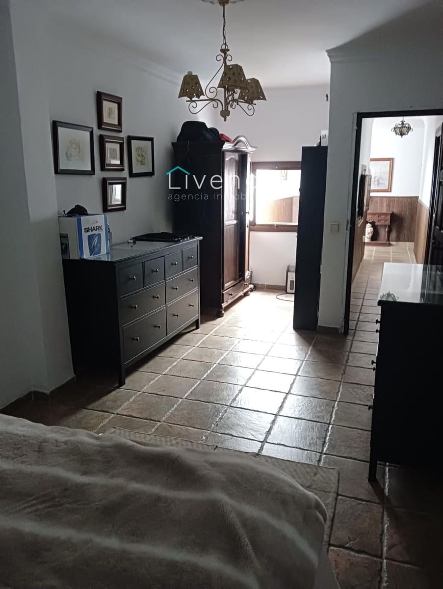 Chalet de 5 habitaciones en Barbate en venta con garaje - 509.900 € (Ref: 9537736)