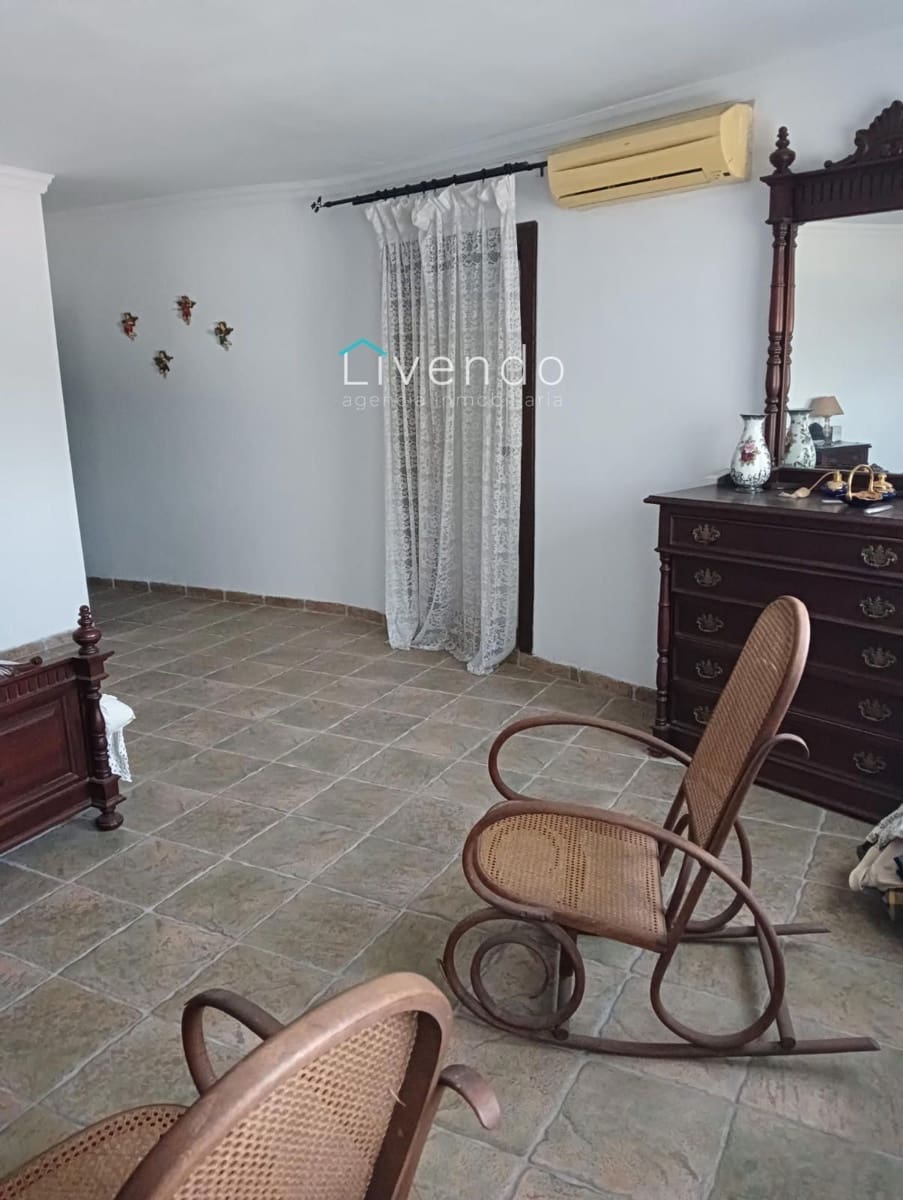 Chalet de 5 habitaciones en Barbate en venta con garaje - 509.900 € (Ref: 9537736)