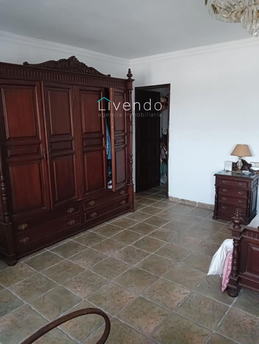 Chalet de 5 habitaciones en Barbate en venta con garaje - 509.900 € (Ref: 9537736)