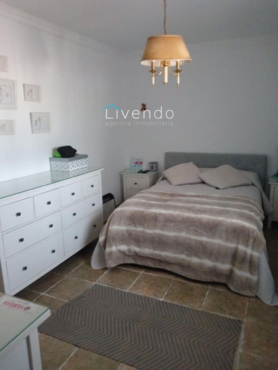 Chalet de 5 habitaciones en Barbate en venta con garaje - 509.900 € (Ref: 9537736)