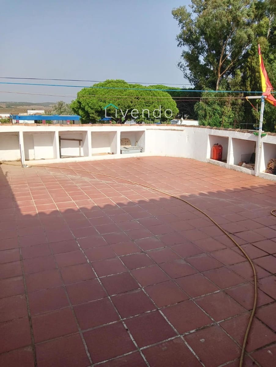 Chalet de 5 habitaciones en Barbate en venta con garaje - 509.900 € (Ref: 9537736)