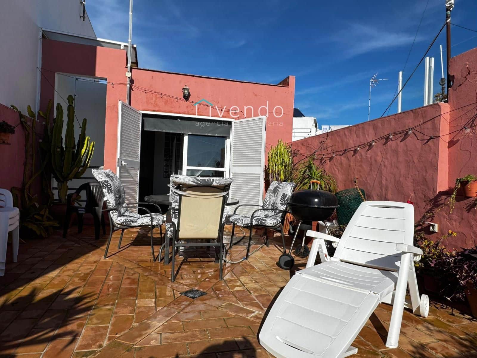 6 sypialnia Dom na sprzedaż w Conil de la Frontera - 530 000 € (Ref: 9537737)