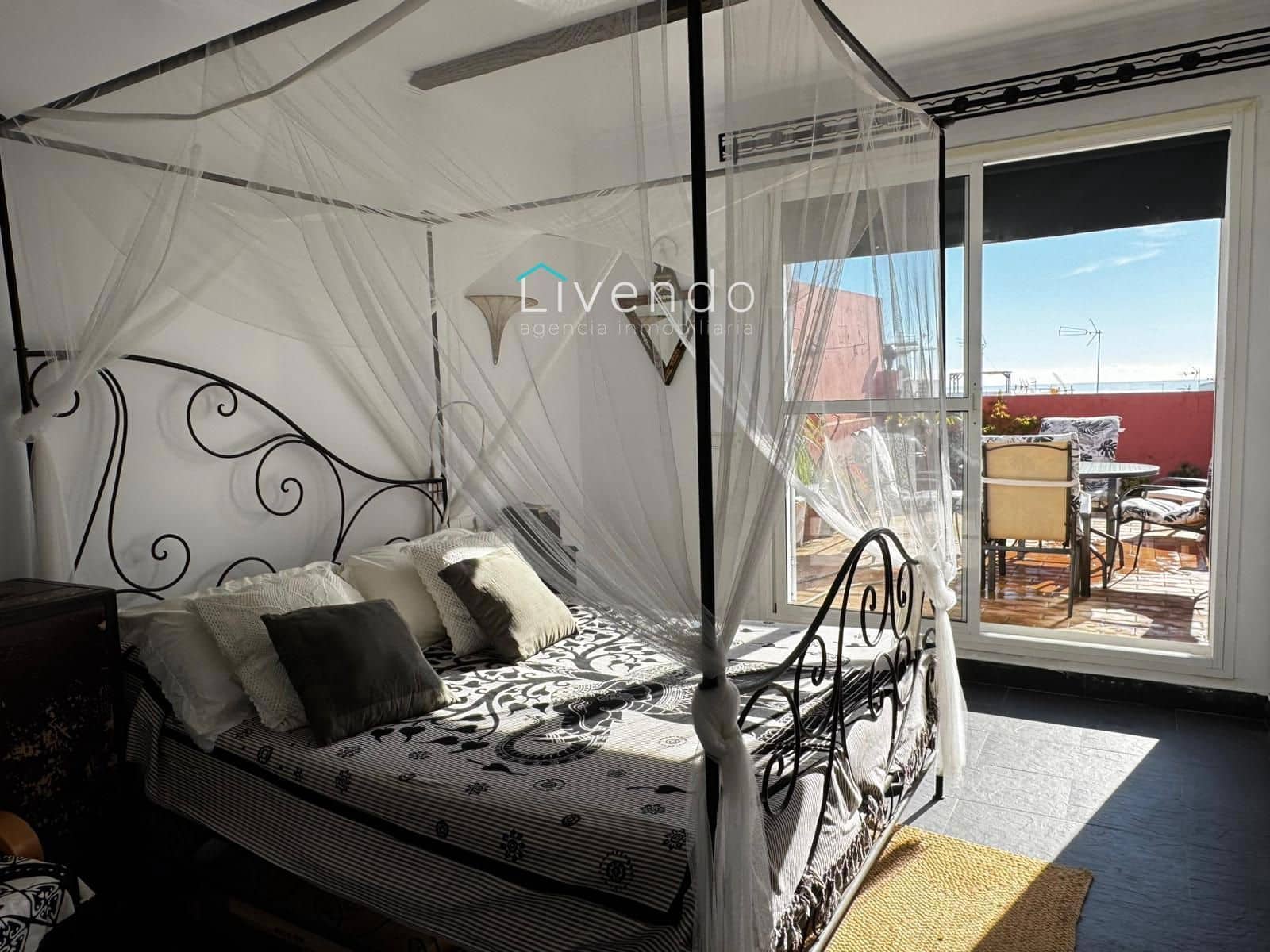 6 sypialnia Dom na sprzedaż w Conil de la Frontera - 530 000 € (Ref: 9537737)