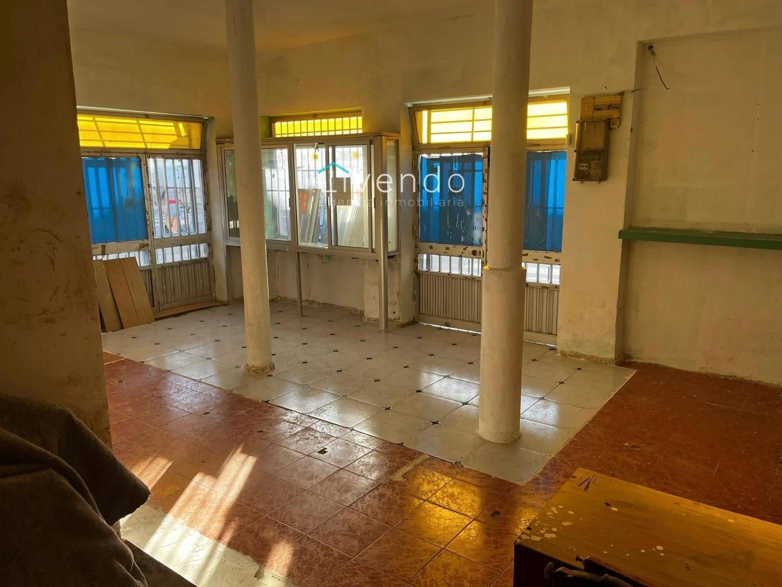 Kommersiell til salgs i Barbate - € 70 000 (Ref: 9537738)