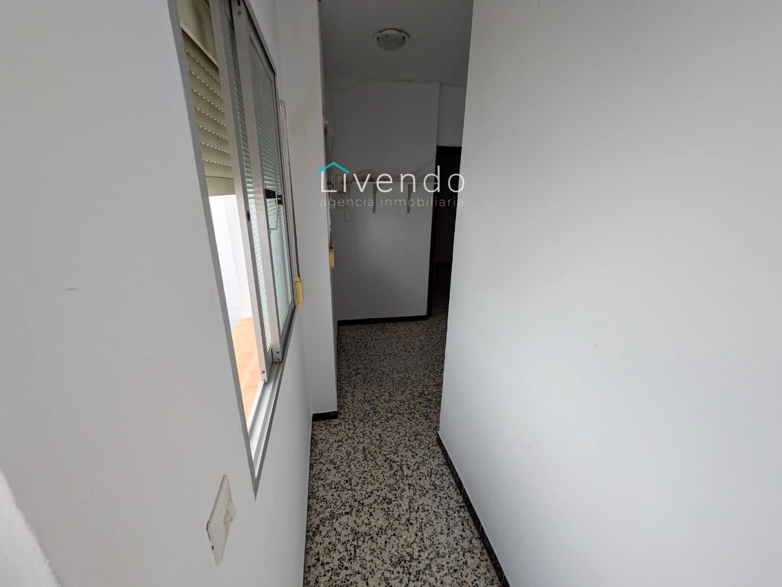 2 bedroom Townhouse for sale in Vejer de la Frontera - € 170,000 (Ref: 9537739)