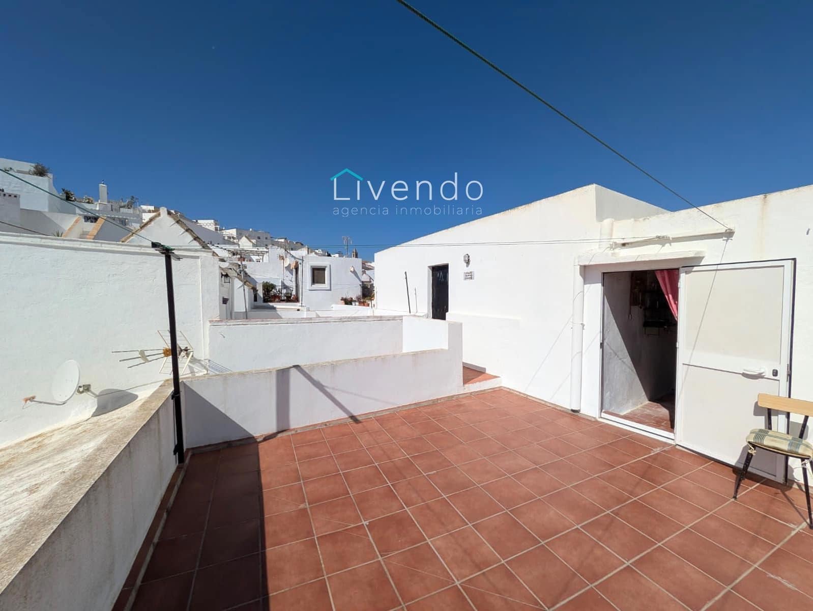 2 bedroom Townhouse for sale in Vejer de la Frontera - € 170,000 (Ref: 9537739)