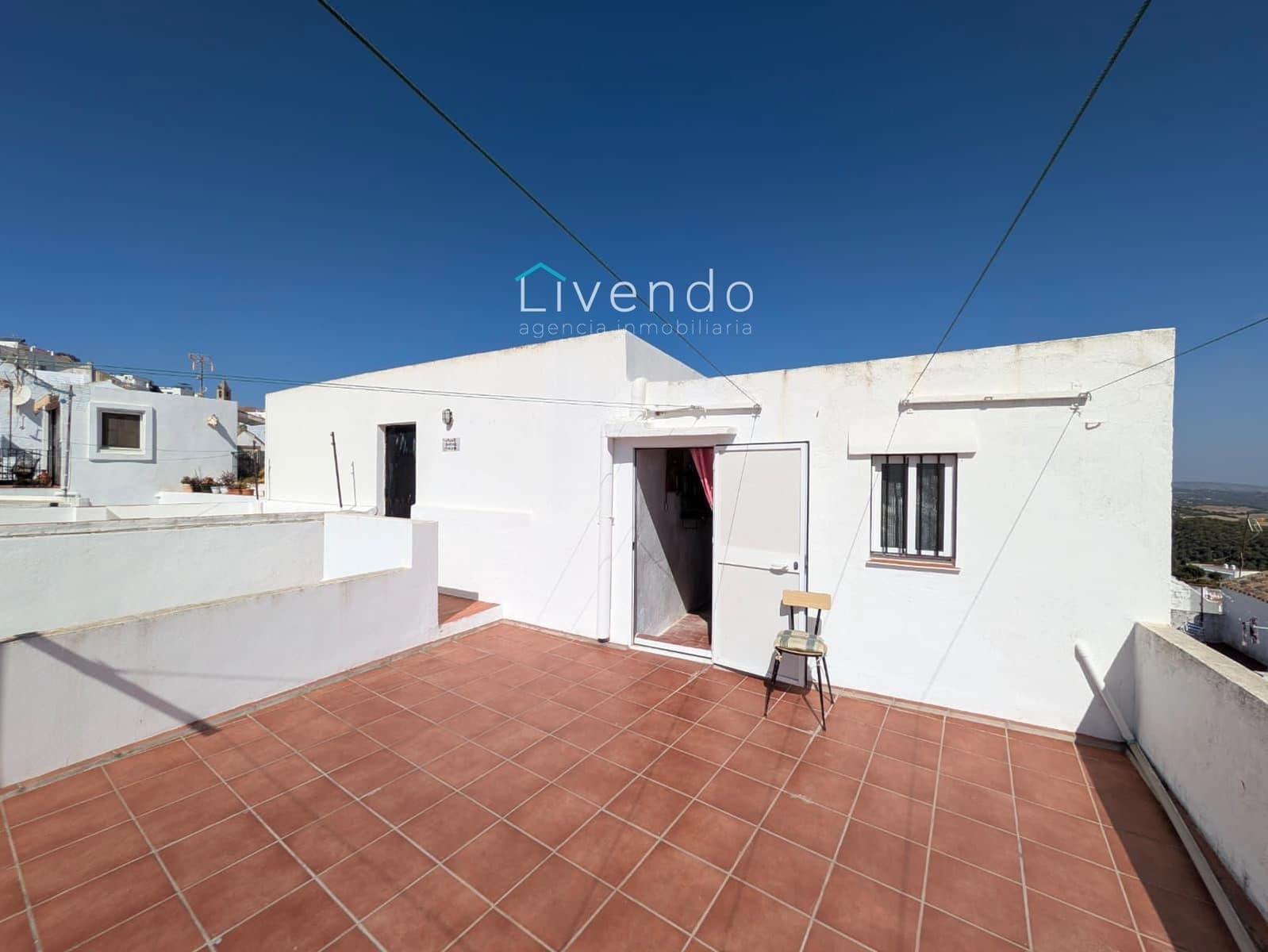2 bedroom Townhouse for sale in Vejer de la Frontera - € 170,000 (Ref: 9537739)