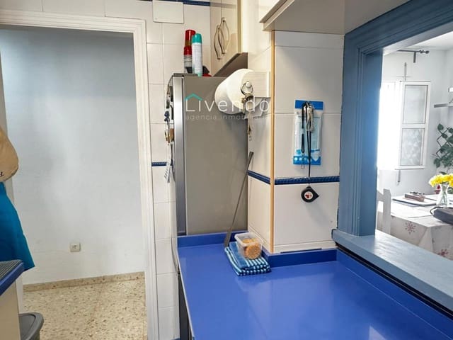 2 soveværelse Lejlighed til salg i Chiclana de la Frontera med garage - € 155.000 (Ref: 9537742)