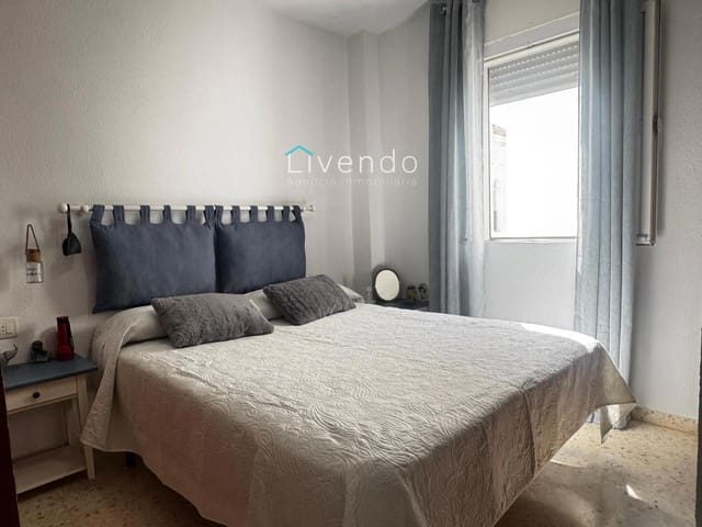 2 soveværelse Lejlighed til salg i Chiclana de la Frontera med garage - € 155.000 (Ref: 9537742)