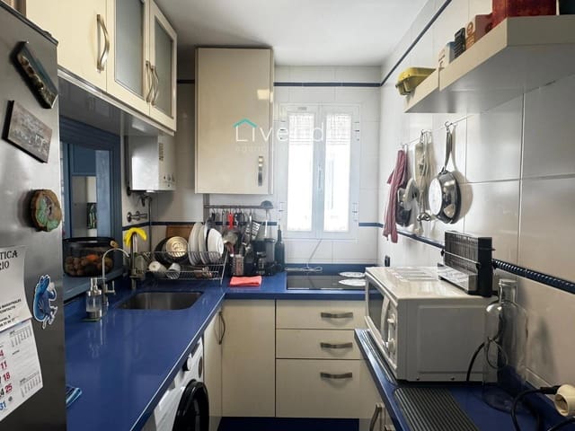 2 soveværelse Lejlighed til salg i Chiclana de la Frontera med garage - € 155.000 (Ref: 9537742)