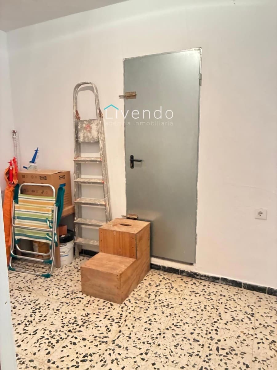 Chalet de 4 habitaciones en Barbate en venta - 198.900 € (Ref: 9537749)