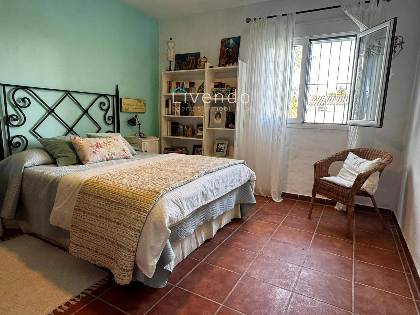 4 bedroom Villa for sale in Vejer de la Frontera - € 849,000 (Ref: 9542138)