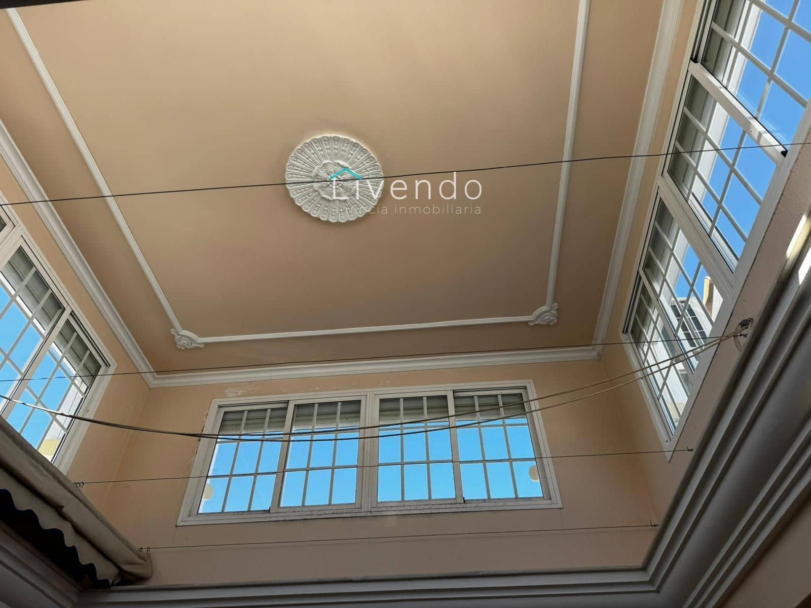 5 soverom Villa til salgs i Chiclana de la Frontera med svømmebasseng garasje - € 450 000 (Ref: 9622779)