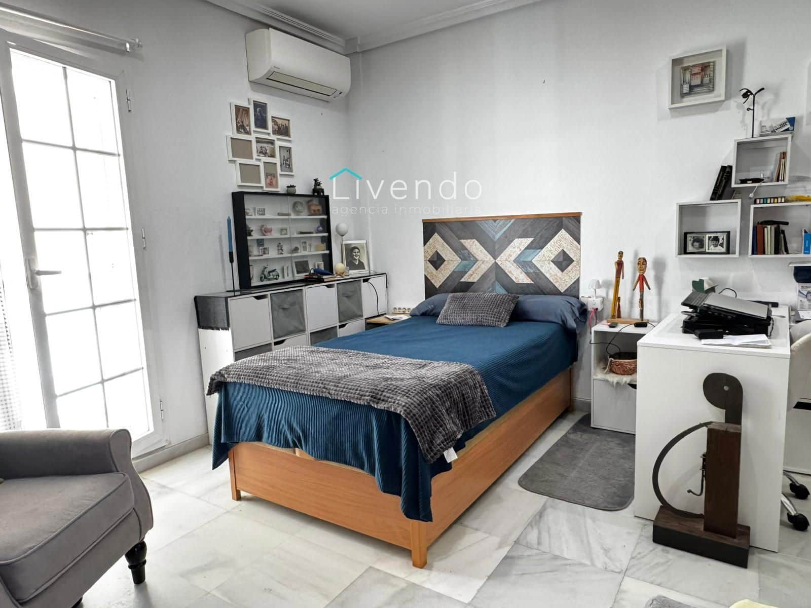 5 soverom Villa til salgs i Chiclana de la Frontera med svømmebasseng garasje - € 450 000 (Ref: 9622779)