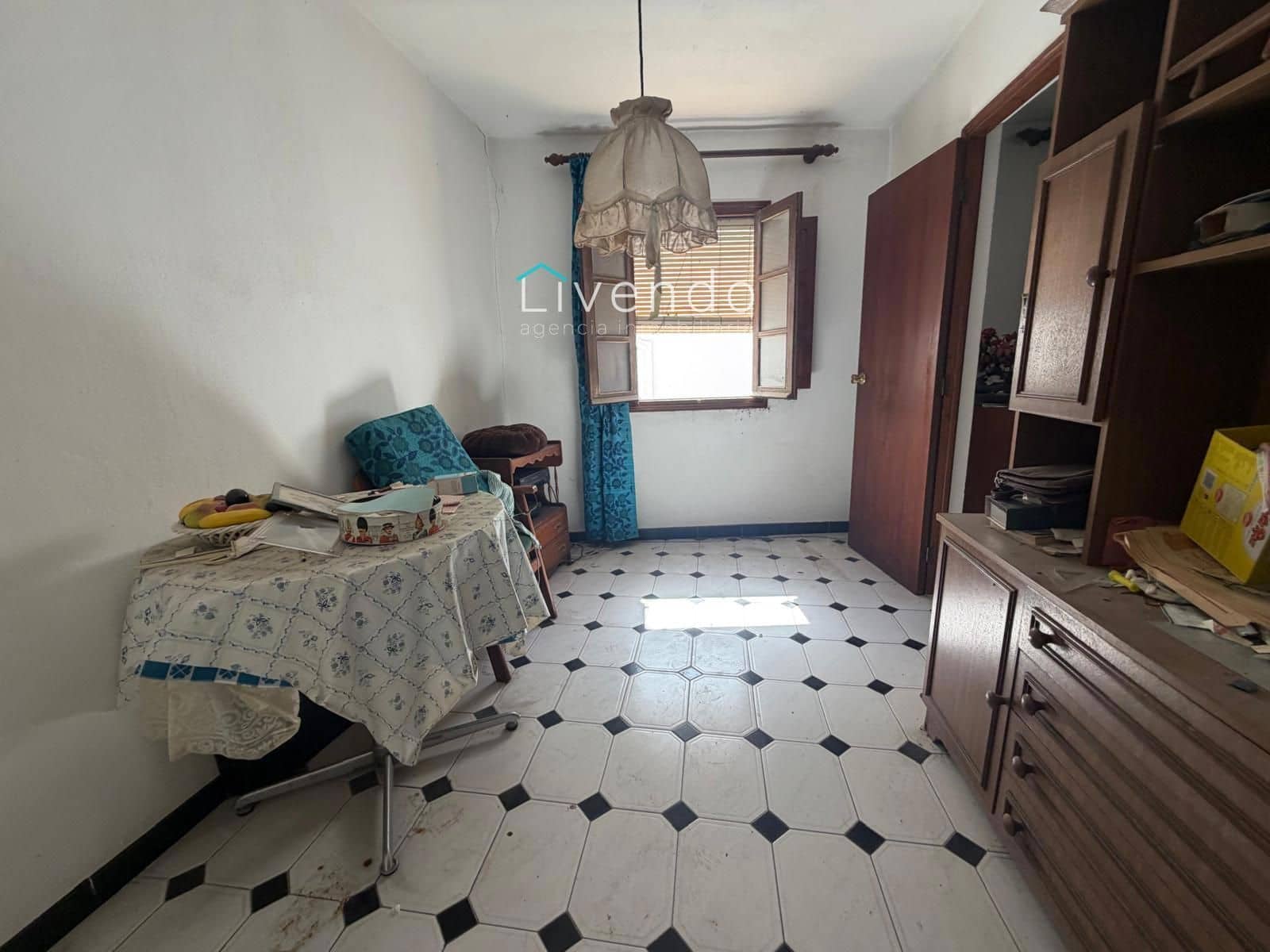 6 bedroom Apartment for sale in Vejer de la Frontera - € 350,000 (Ref: 9628238)