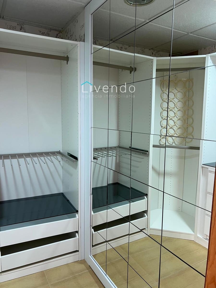 3 bedroom Villa for sale in Barbate with garage - € 290,000 (Ref: 9636163)