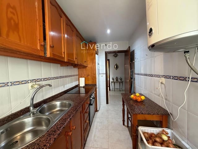 3 soverom Leilighet til salgs i Vejer de la Frontera med garasje - € 186 000 (Ref: 9646484)