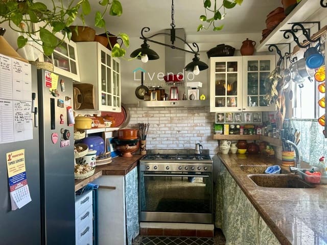 2 soveværelse Finca/Landehus til salg i Conil de la Frontera med swimmingpool - € 350.000 (Ref: 9694132)