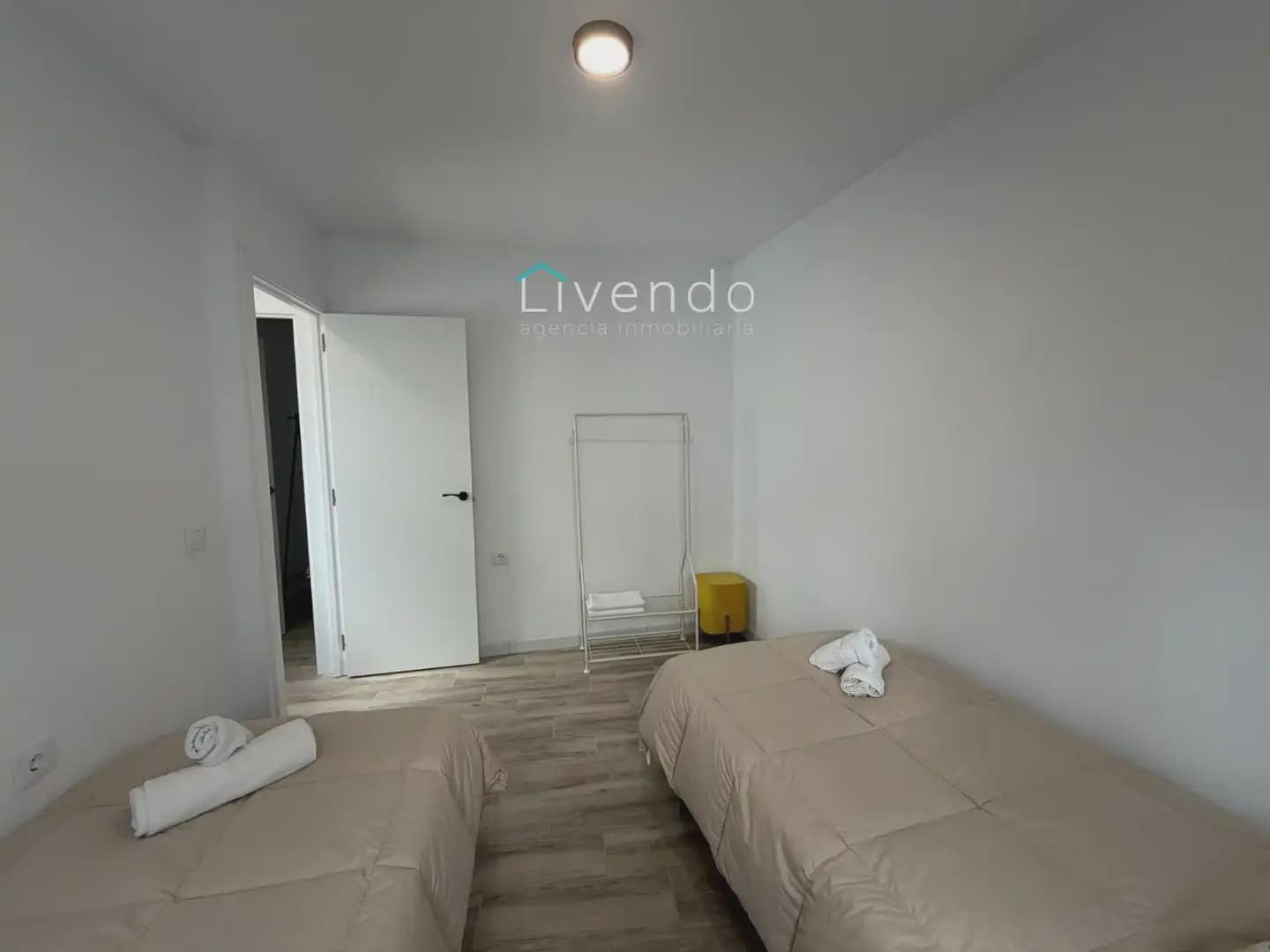 2 bedroom Villa for sale in Conil de la Frontera - € 275,999 (Ref: 9838336)