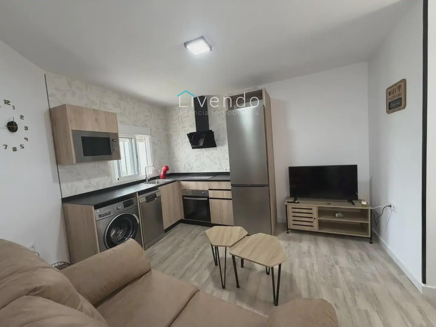 2 bedroom Villa for sale in Conil de la Frontera - € 275,999 (Ref: 9838336)